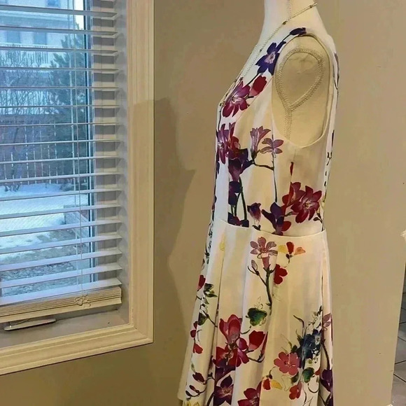 [14]Lauren Ralph Lauren Floral Print Sleeveless White A  Shape Dress - Picture 5 of 11